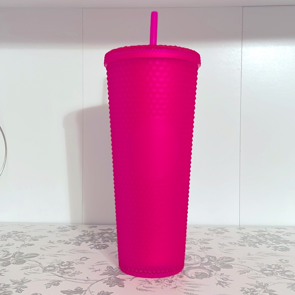 🩷Pink Starbucks tumbler🩷